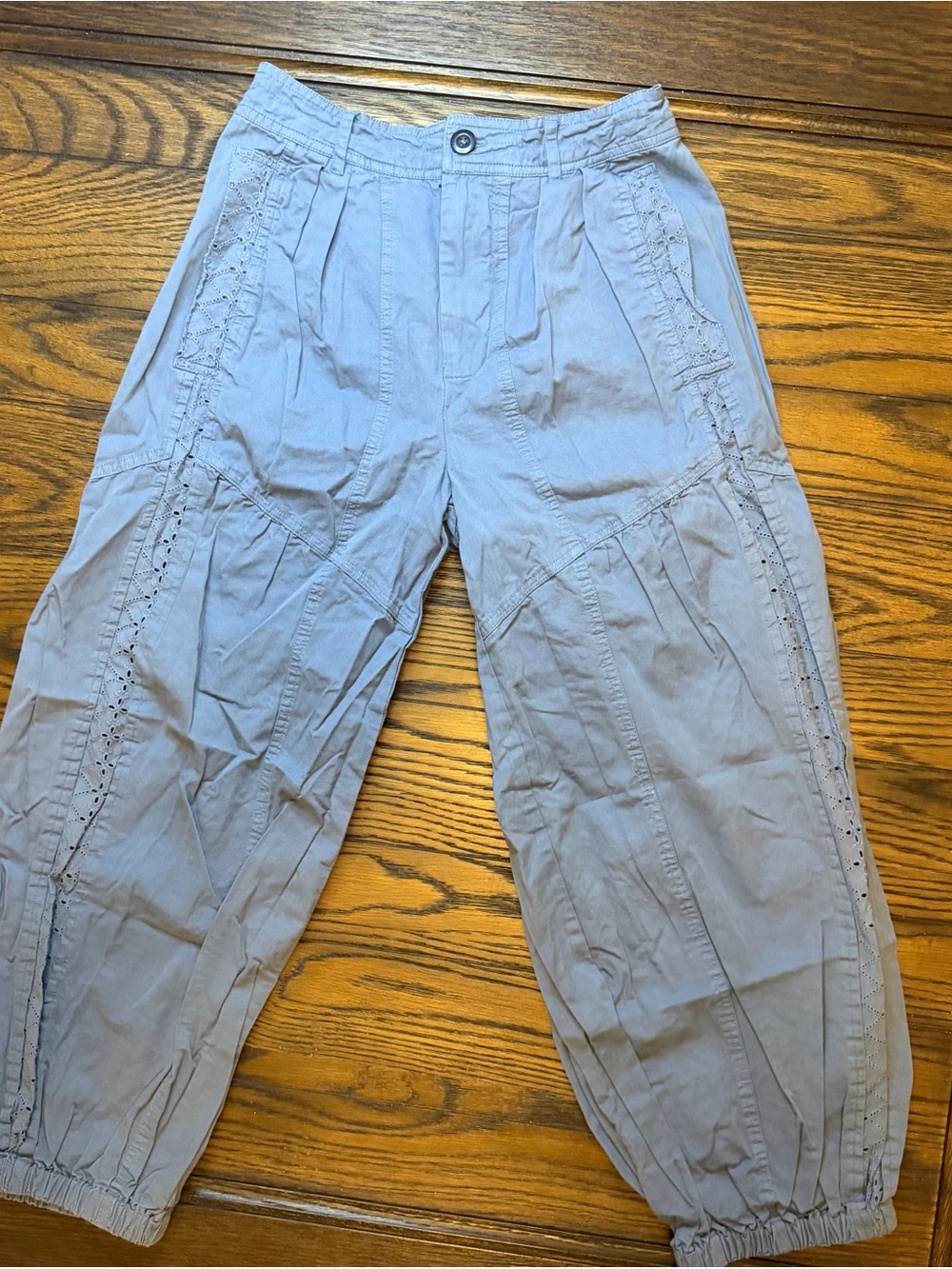 Anthropologie Women’s  Light Gray Blue Cropped Pant